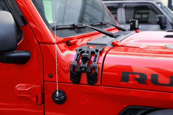 Jeep JL için A-Pillar Entegre Aydınlatma Sistemi Anten Sahibi ve Go Pro Montajı