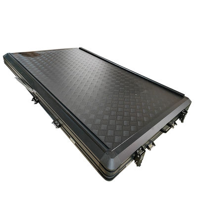 Dört mevsim çadırı 4x4 Offroad Su geçirmez Kamp Clamshell Üçgen Sert Çatı Çadırı