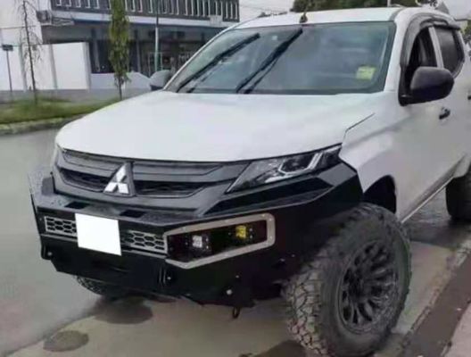 Çelik Koruma Beden Kit Bull Bar Tirton Araba Ön Tamponları MITSUBISHI için mükemmel bir uyum