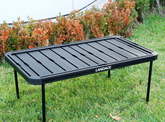 Yüksek Alüminyum Alaşım Araç Aksesuarları Çok Fonksiyonlu Genişleme Rafı Kargo Depolama Rafı 1130*70*620mm