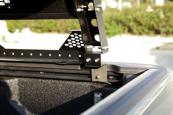 Toyota Hilux 63kg Net Ağırlık ve TT Ödemesi için Yüksek Kamyon Yatak Rack Roll Bar