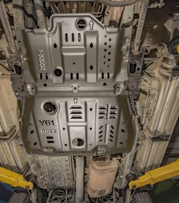 Nissan Patrol GR V Pickup Y61 için Off-Road Hazır Magnezyum Alüminyum Alaşım Kaydırma Plağı