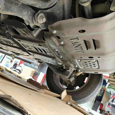 Motor kapağı Toyota Tundra için çamur kapağı kayma plağı Magnezyum alüminyum alaşım malzemesi