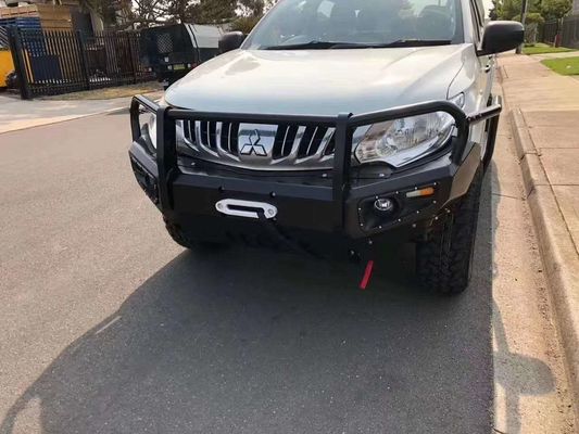 Mitsubishi Triton çelik ön ve arka tamponlar için özel kalınlıklı araba gövde seti