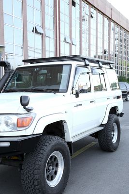 2166*1320*55mm Landace tarafından Toyota LC76 Land Cruiser için Özel Alüminyum Çatı Taşları