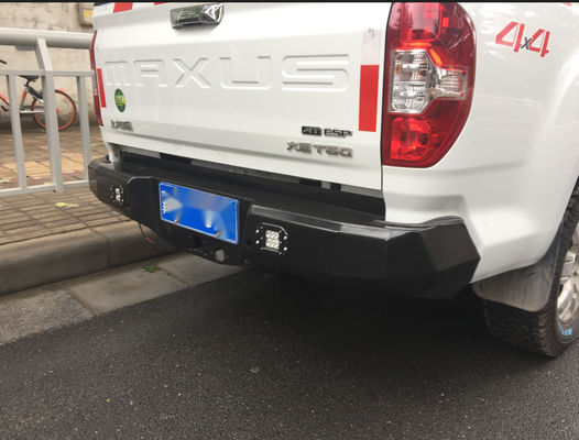 Maxus T60 Pickup, lastik taşıyıcı ve Jerry Can Holder toz kaplama ile arka tampon
