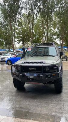 Toyota FJ Cruiser Winch Bull Bar Ön Tampon Arka Tampon Lastik Taşıyıcı Jerrycan Sahibi ile