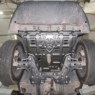 Jeep Renegade Beden Altı Koruma Zırhı için Entegre Damgalama İşlemi Kayma Plağı