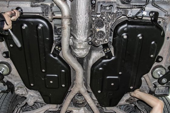 Jeep Grand Cherokee motor koruyucu şanzıman koruması için özelleştirilmiş kayma plaka