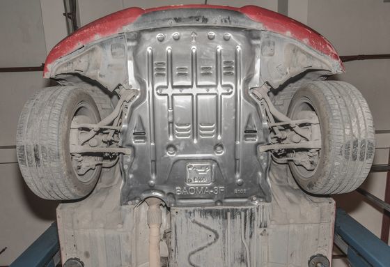 BMW 3-SERIES F31 Alüminyum alaşım kayma plağı Gelişmiş koruma için motor koruma plağı