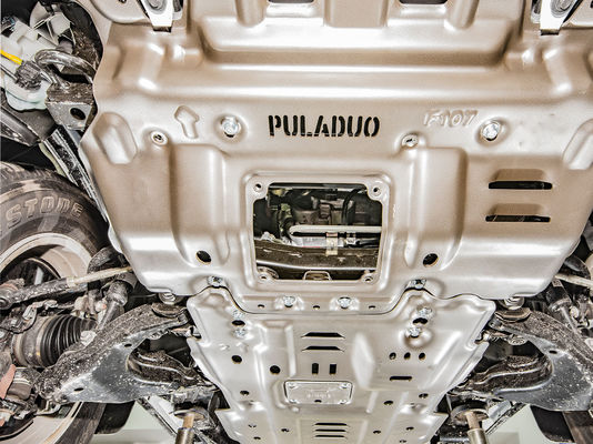 Toyota Prado LC150 OEM için uygundur Yakıt tankı için 3 boyutlu kayma plağı Vücut alt koruma zırhı