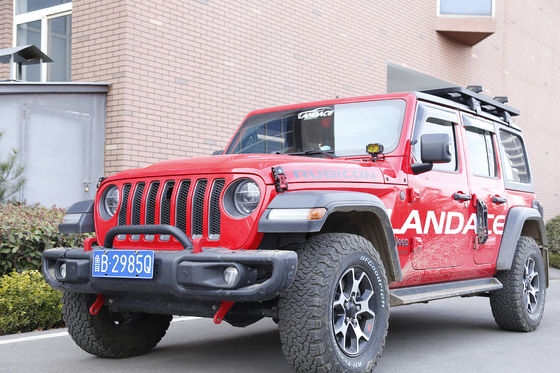 Siyah Kırmızı Başlıklı Çapraz Kit ile Jeep Wrangler JK 07 Off-Road Performansını Artırın