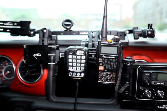 İşlem CNC İşlenmiş Alüminyum Alaşım Merkezi Konsol Bracket Jeep Wrangler için Gopro Sahibi