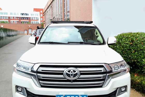 Toyota LC200 LAND CRUISER Yüksek yük kapasitesi ile Alüminyum Araç Çatısı Taşları Satışta