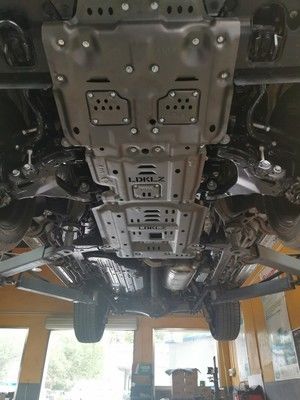 Toyota Land Cruiser LC100 Gri için ön motor tabanı kayma plaka motor vites kutusu koruyucu