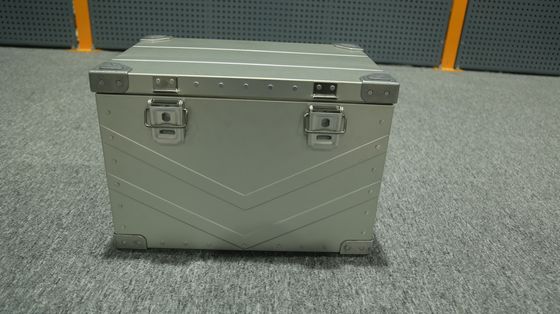 G.W 8.5kg Geometrik Desen Alüminyum Alaşım Araba Kamp Mutfak Kutusu Depolama İzolasyonu