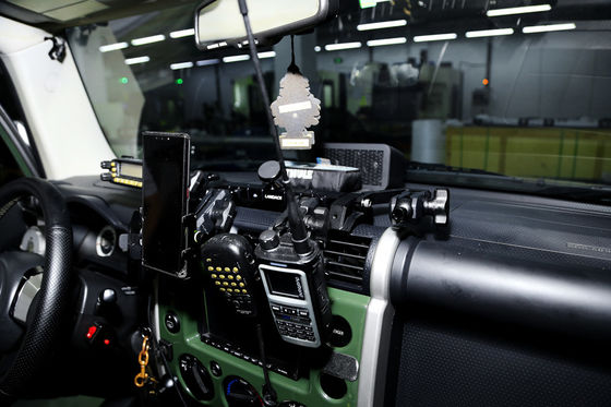 Toyota FJ Cruiser için Masaüstü Tablosu Montaj Bracket Telefon GPS veya Kamera Montajı için Mükemmel
